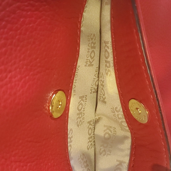 Michael Kors purse - Picture 8 of 13